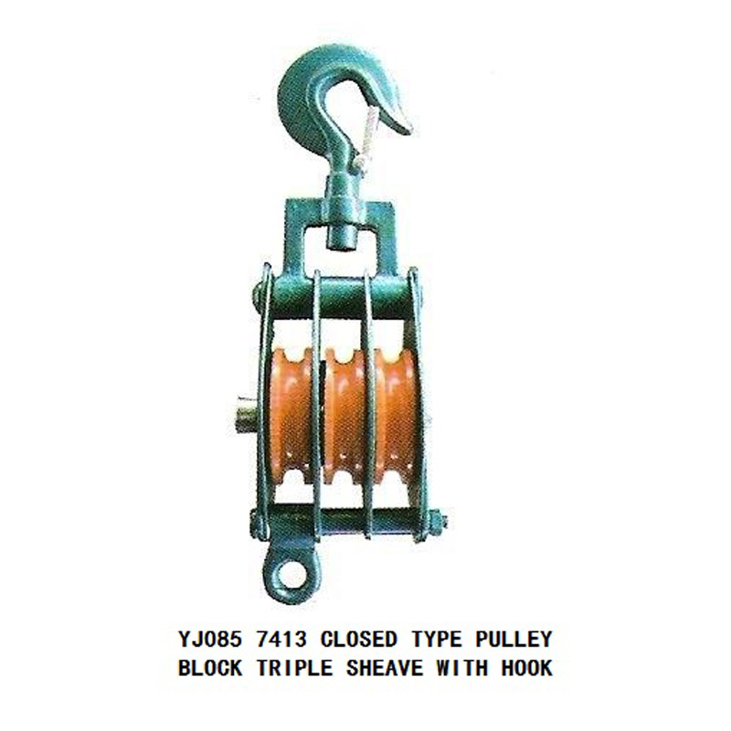 7413 CLOSE TYPE PULLEY BLOCK TRIPLE SHEAVE WITH HOOK